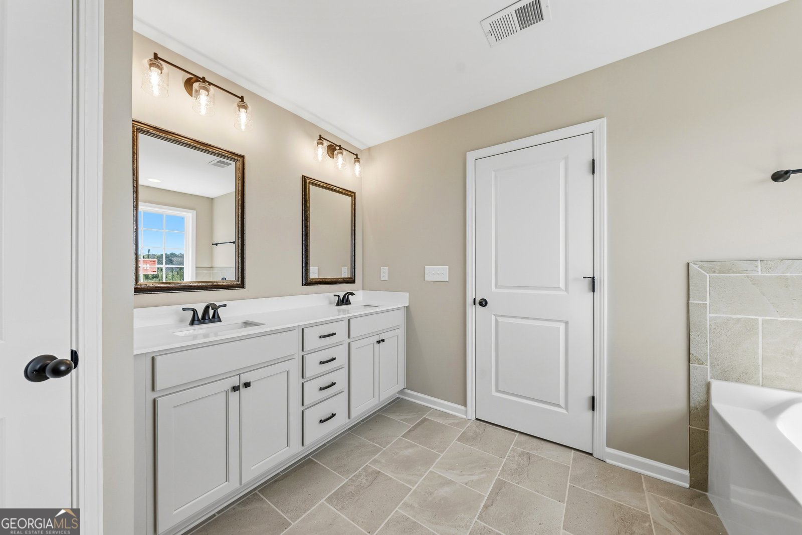 98 Hawkeye Trail Fortson - Photo 37