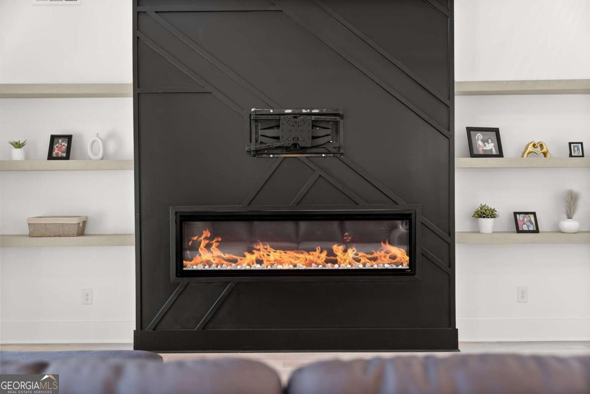 151 South Pointe Drive Hartwell - 29