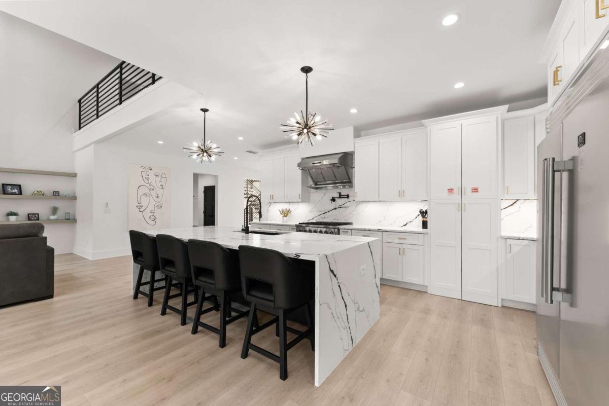 151 South Pointe Drive Hartwell - 33