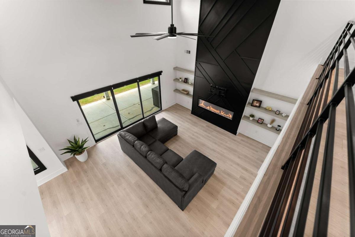 151 South Pointe Drive Hartwell - 52