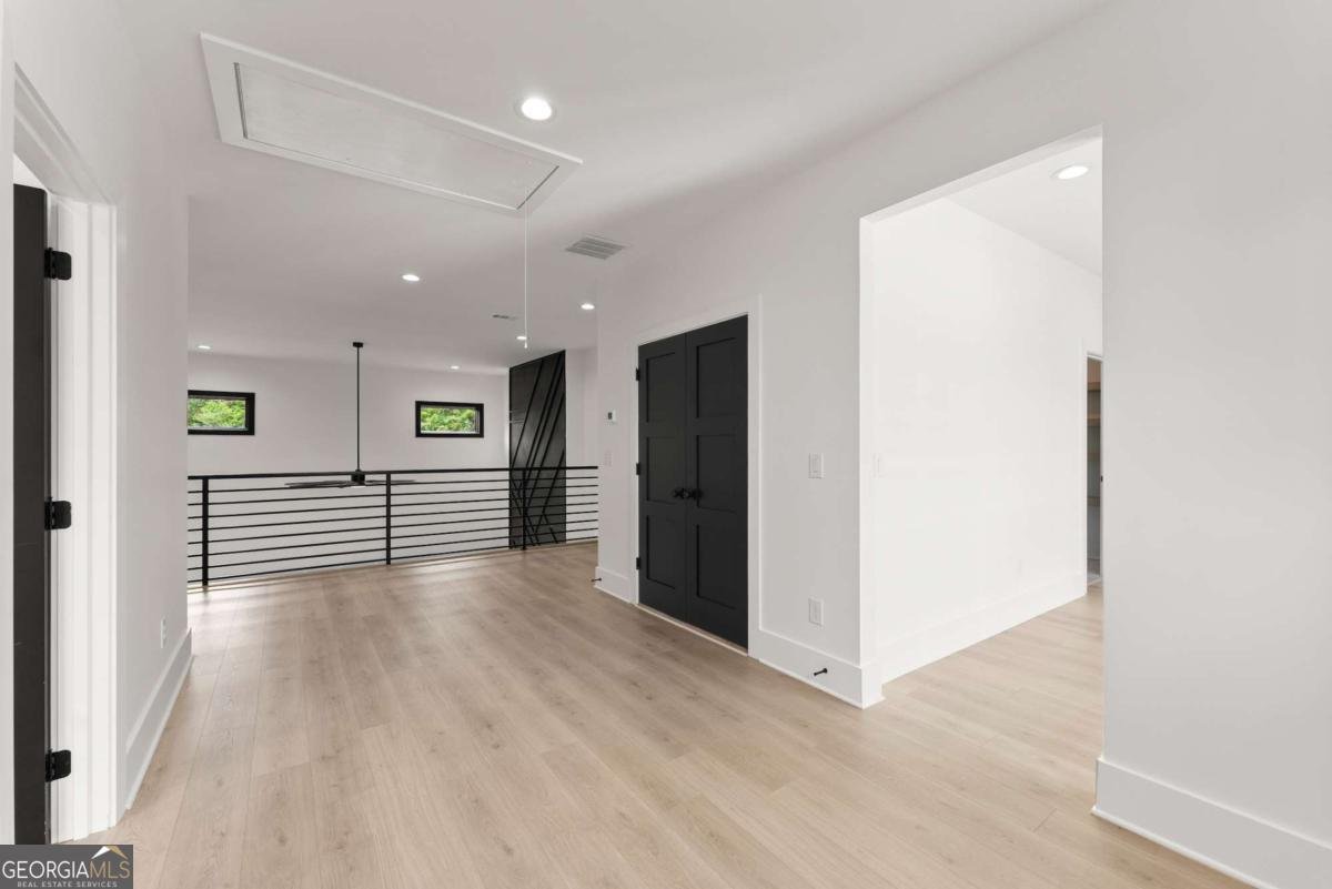 151 South Pointe Drive Hartwell - 54