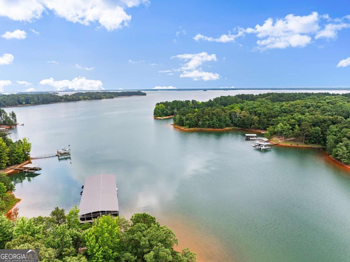 151 South Pointe Drive Hartwell - 78