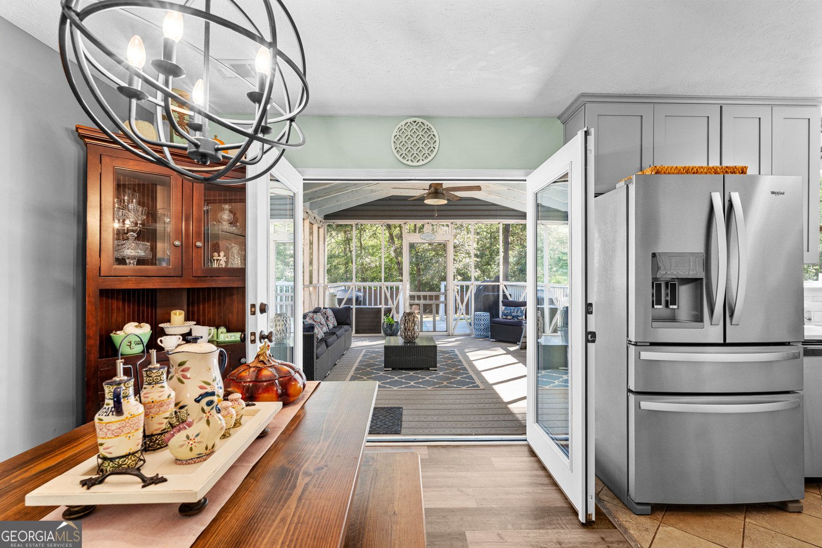 249 Reed Road West Point - 13