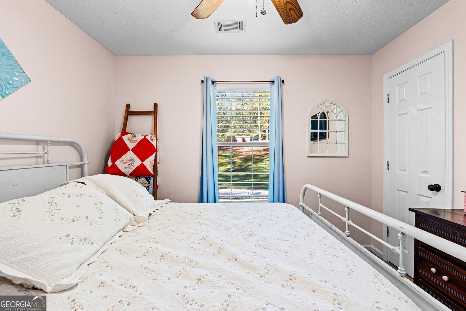 249 Reed Road West Point - 27