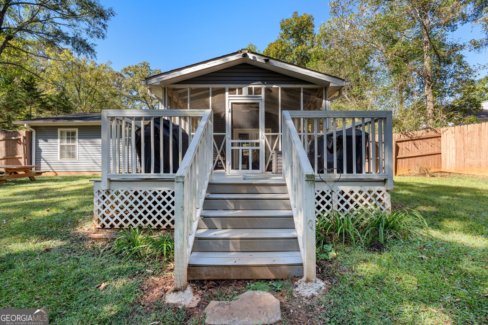 249 Reed Road West Point - 34