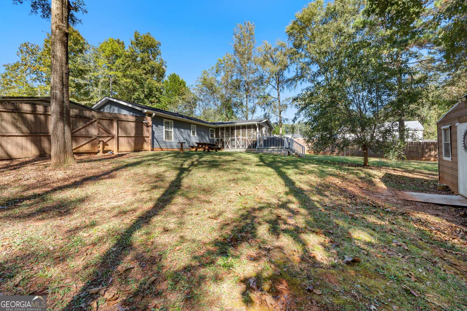 249 Reed Road West Point - 37