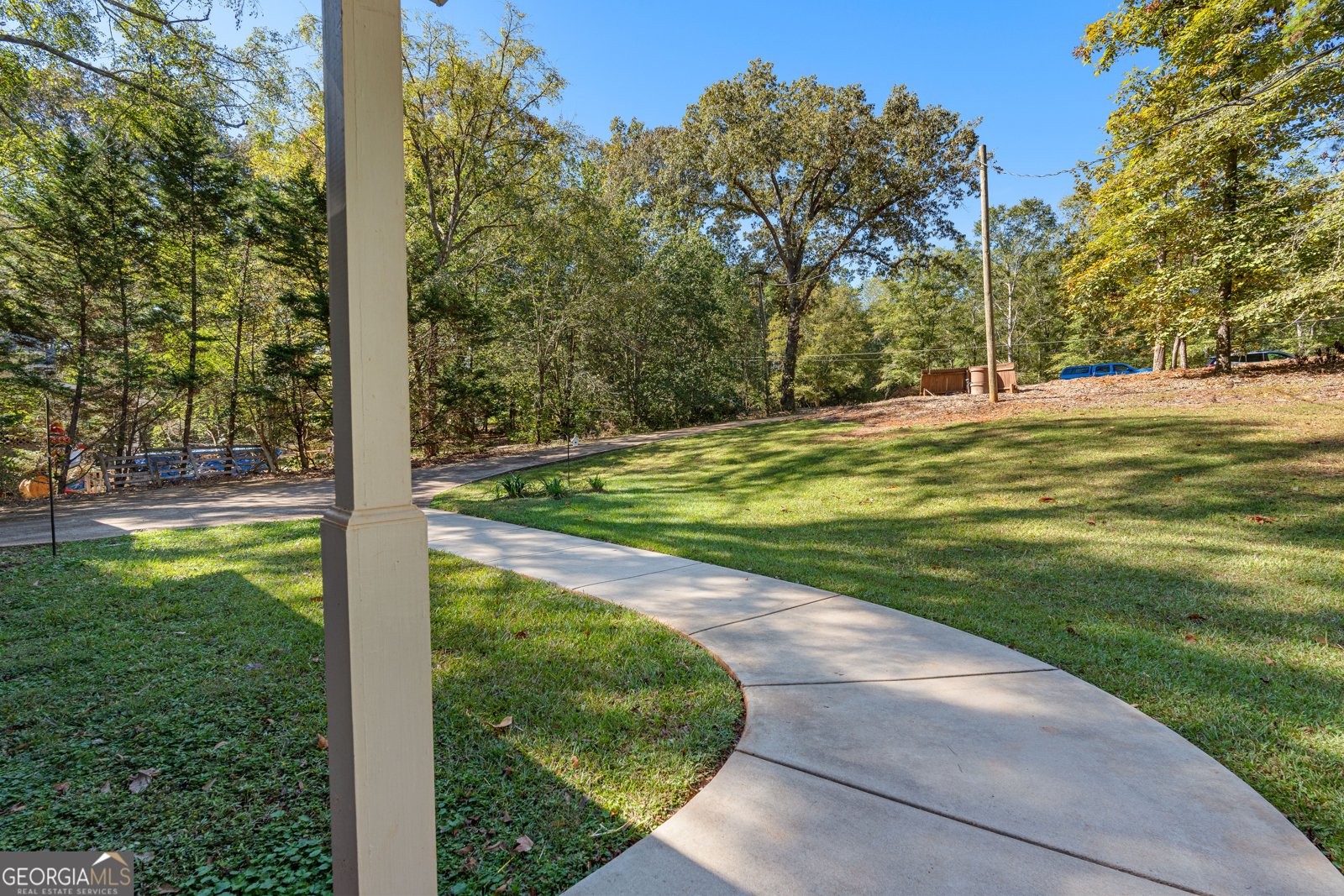 249 Reed Road West Point - 4