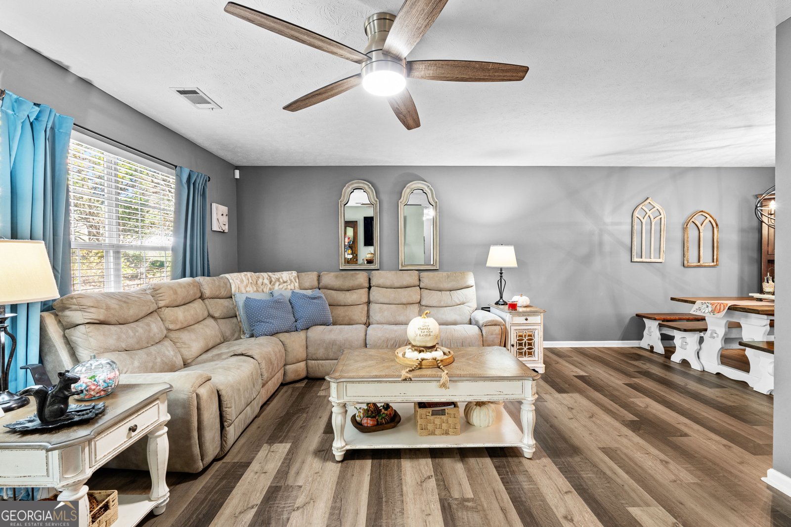 249 Reed Road West Point - 8
