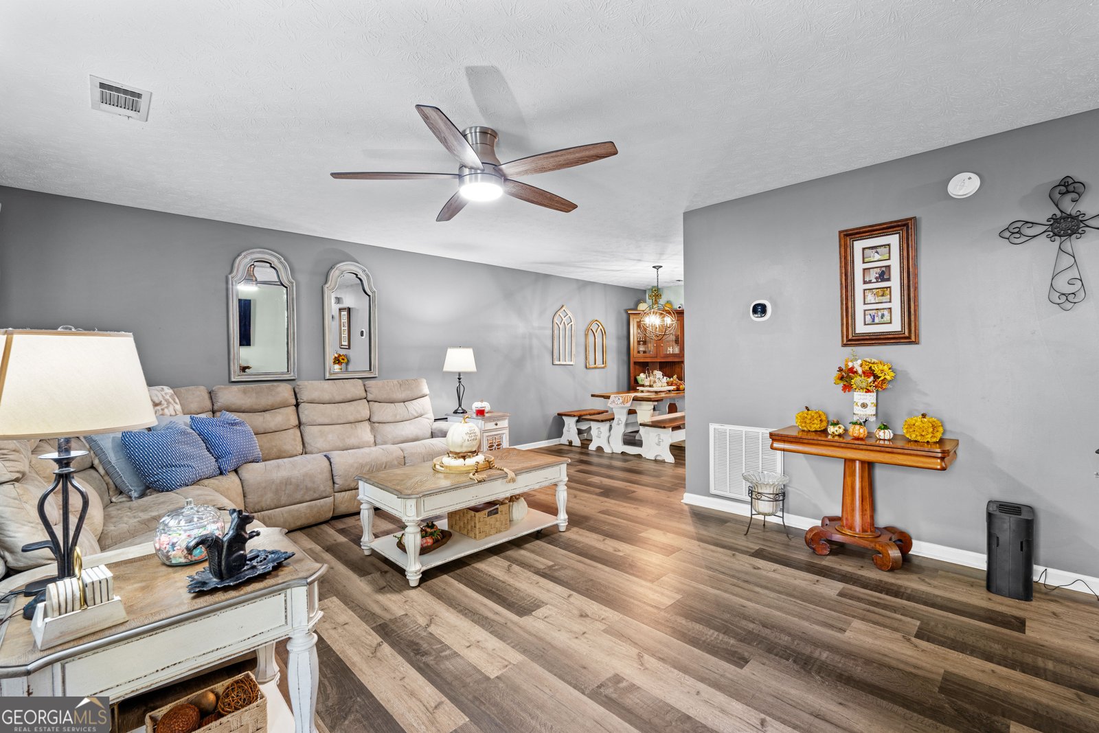 249 Reed Road West Point - 9