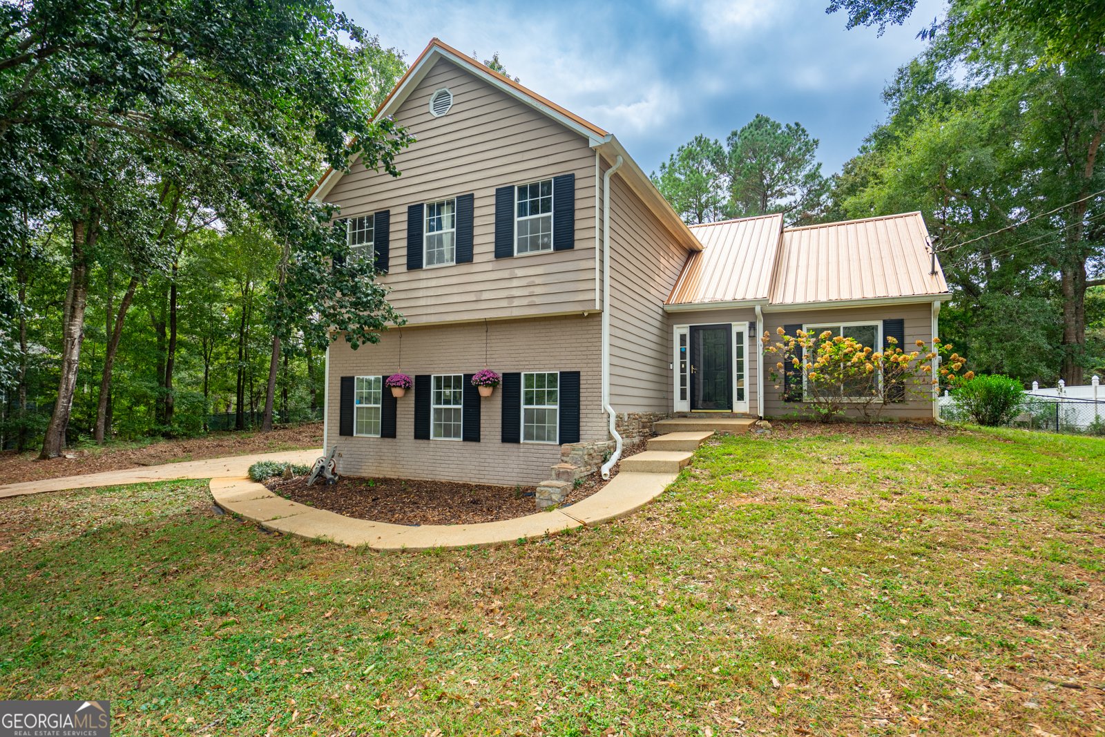 103 Hawthorne Circle Lagrange - 1