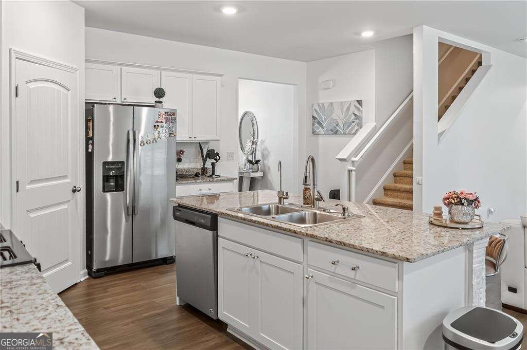 5457 Barberry Avenue Oakwood - 10