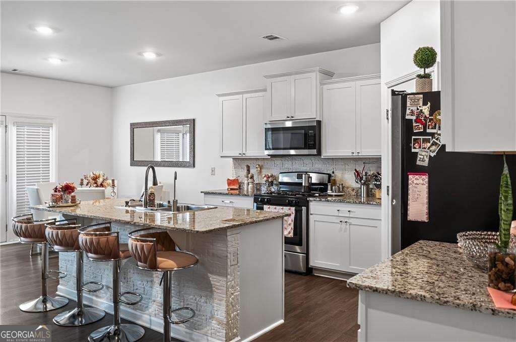 5457 Barberry Avenue Oakwood - 8