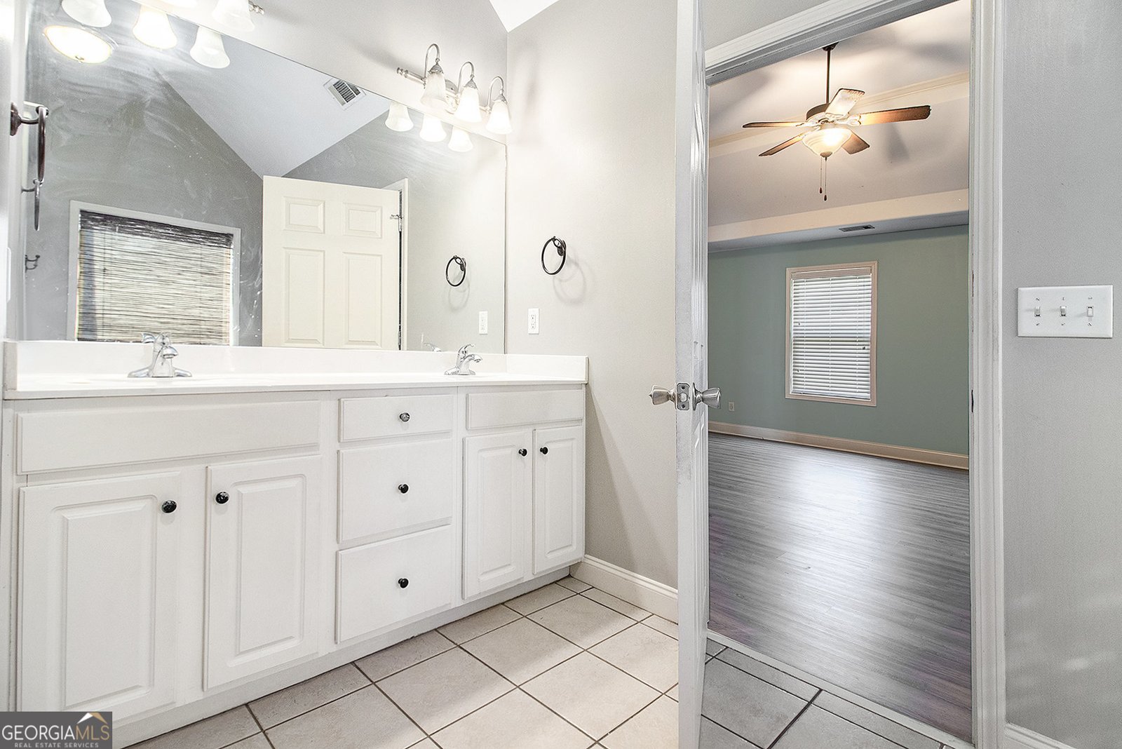 6086 Willowpond Court Douglasville - 23