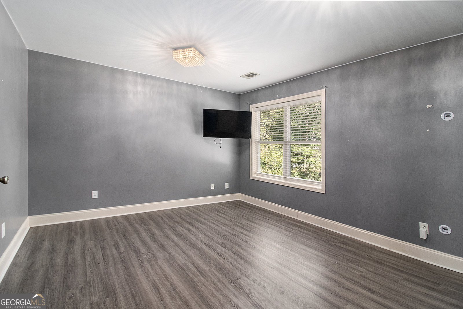 6086 Willowpond Court Douglasville - 28