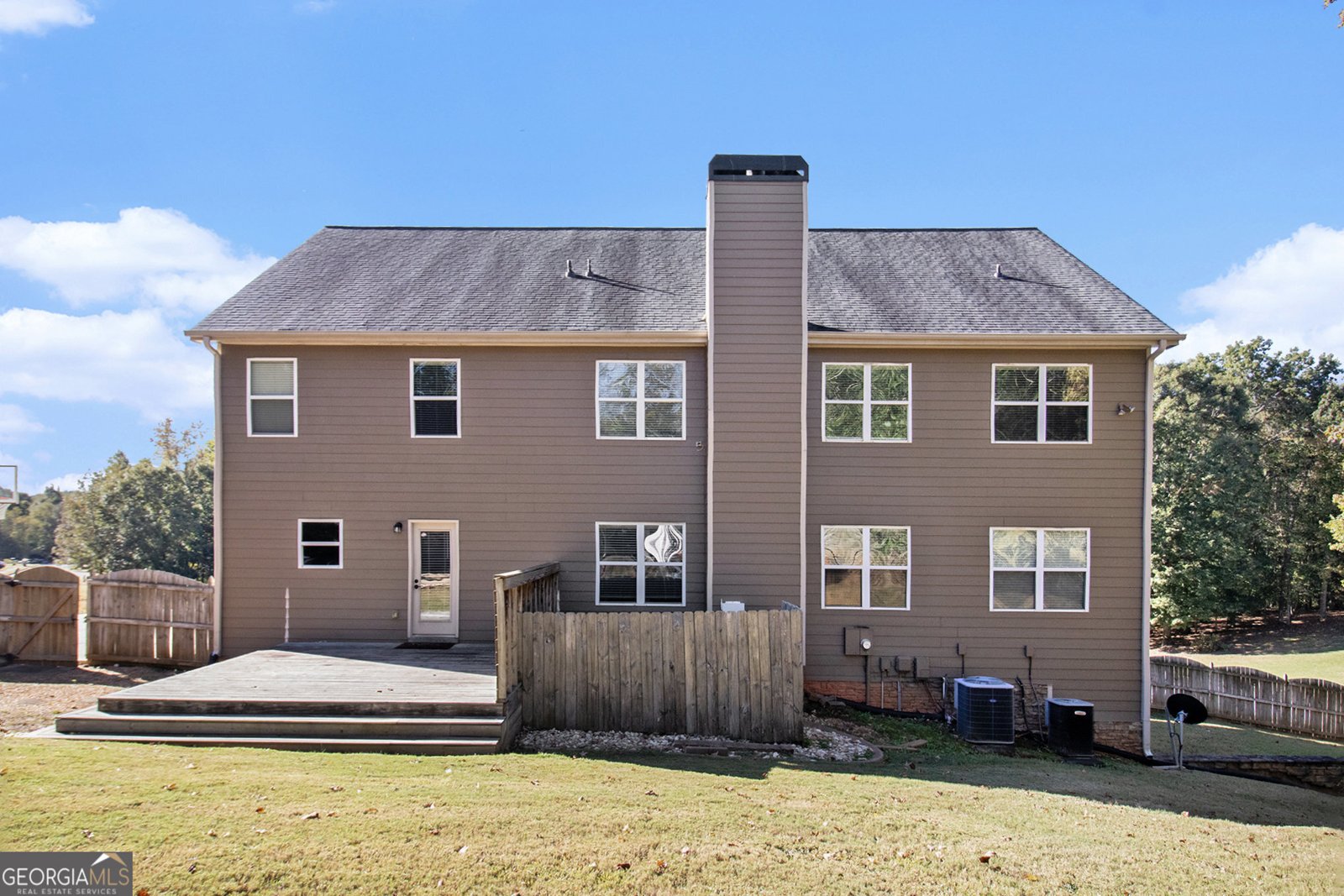 6086 Willowpond Court Douglasville - 46