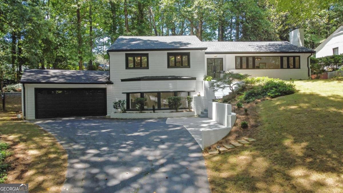 2858 Mornington Drive Atlanta - 3
