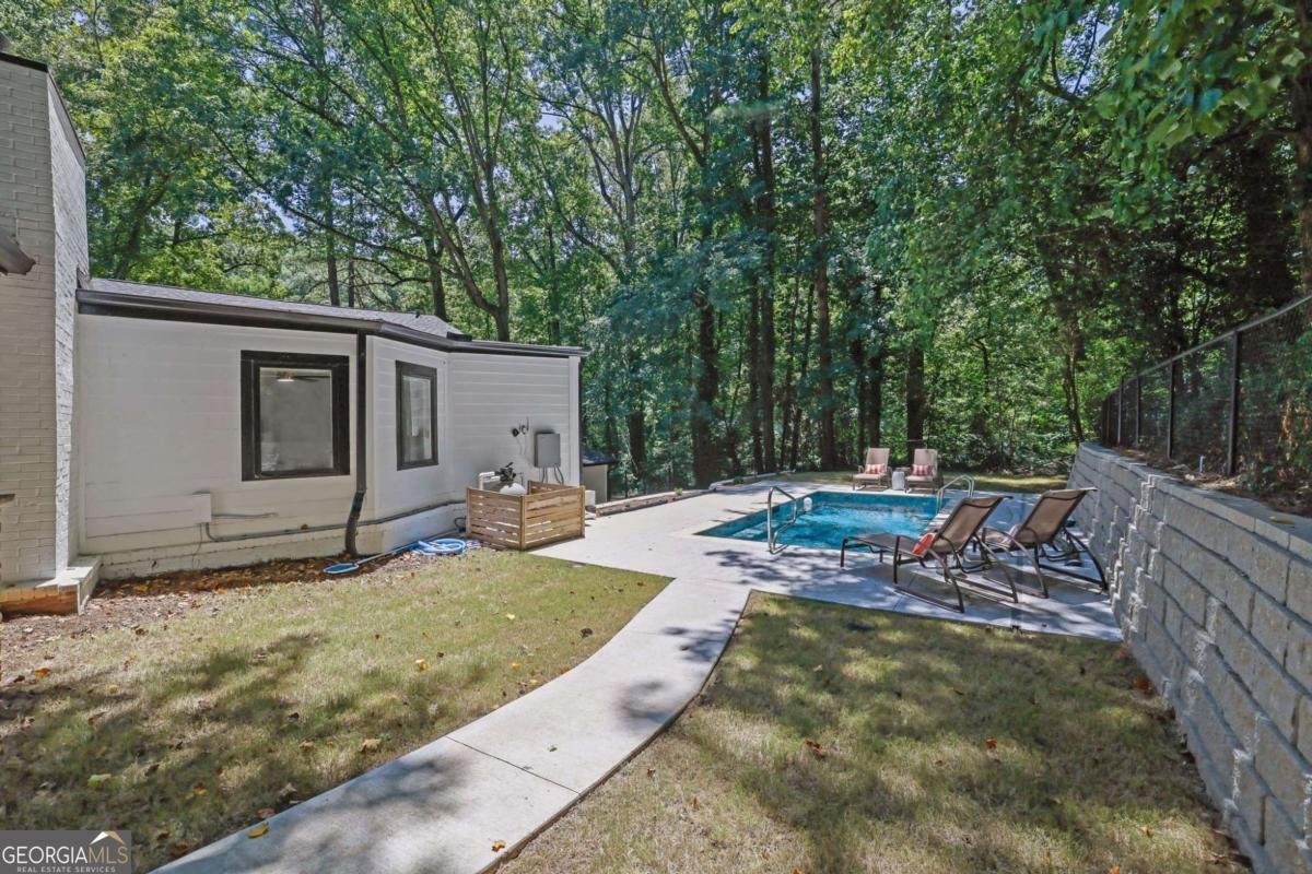 2858 Mornington Drive Atlanta - 52