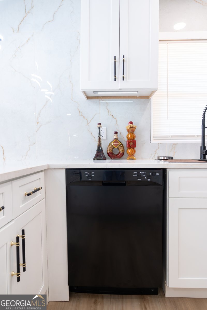 2793 Gresham Road Atlanta - 29