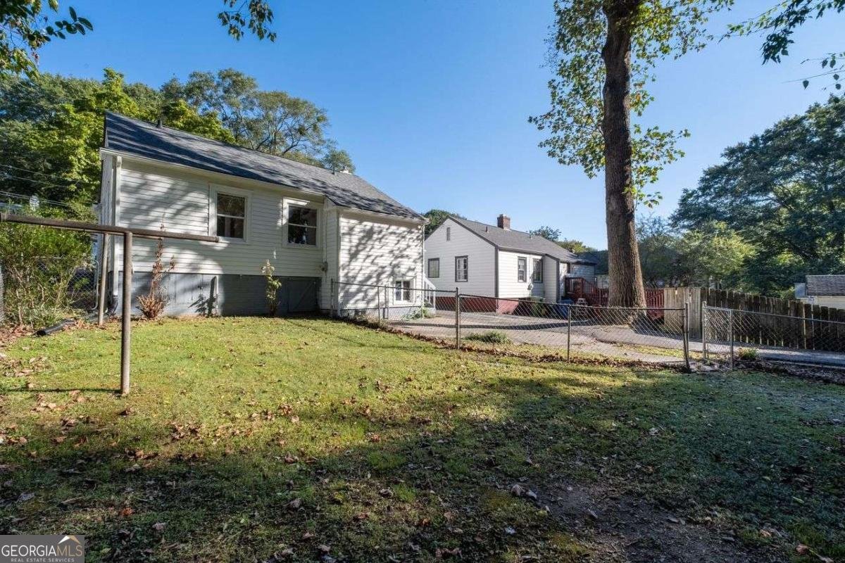 800 BERKELEY Avenue Atlanta - 22