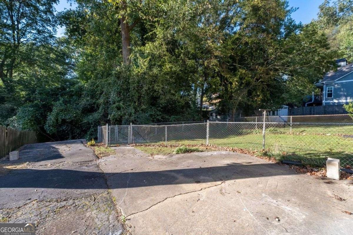800 BERKELEY Avenue Atlanta - 24