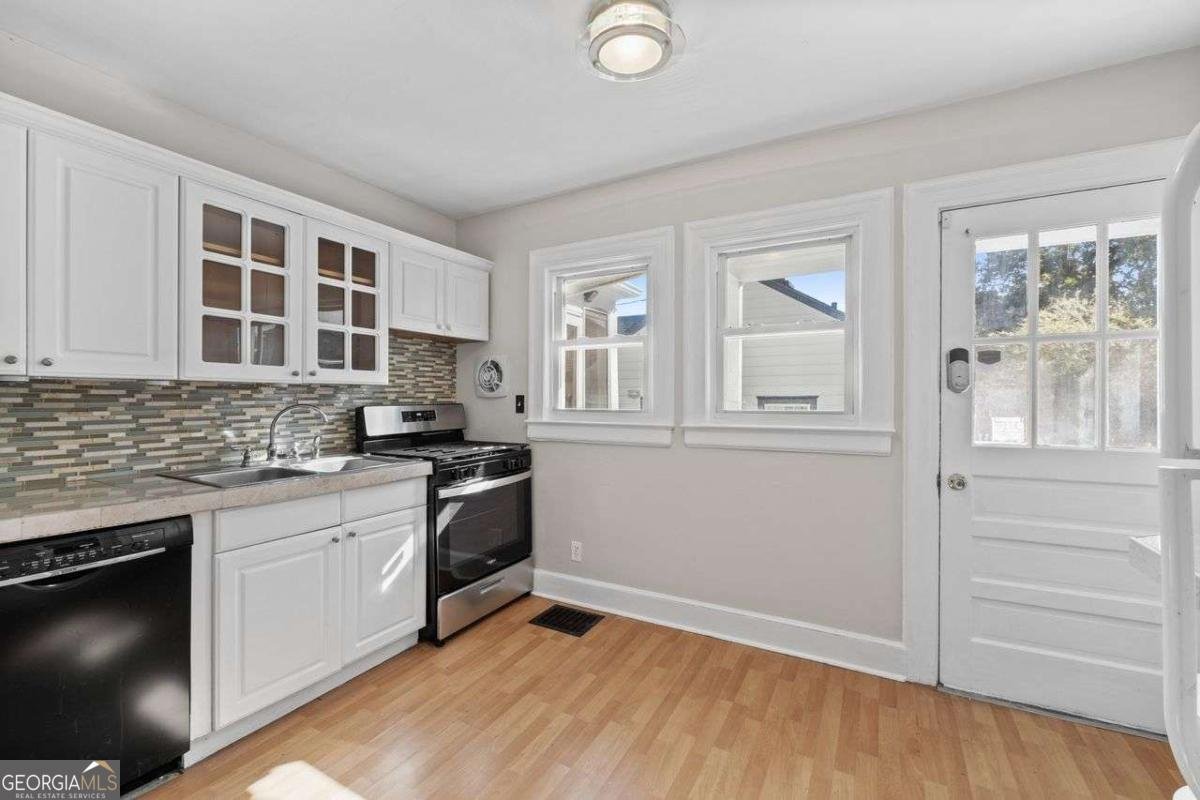 800 BERKELEY Avenue Atlanta - 5