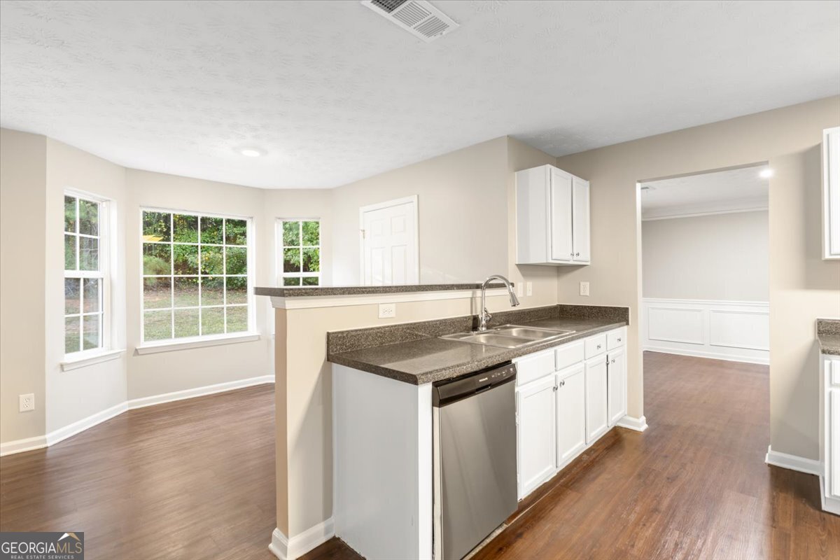 354 Cobblestone Court Hampton - 14