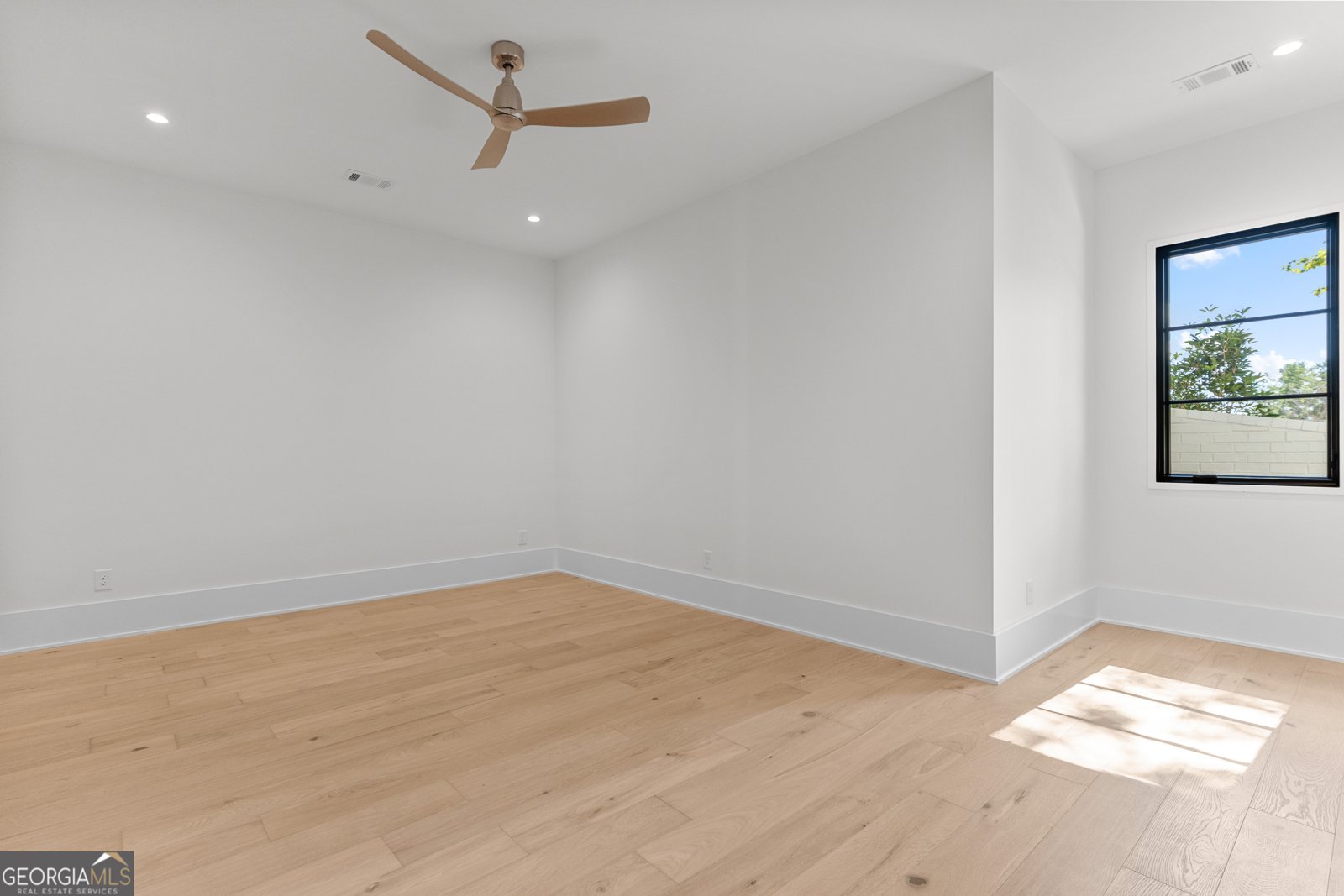 1091 High Bluff Lane Greensboro - 45