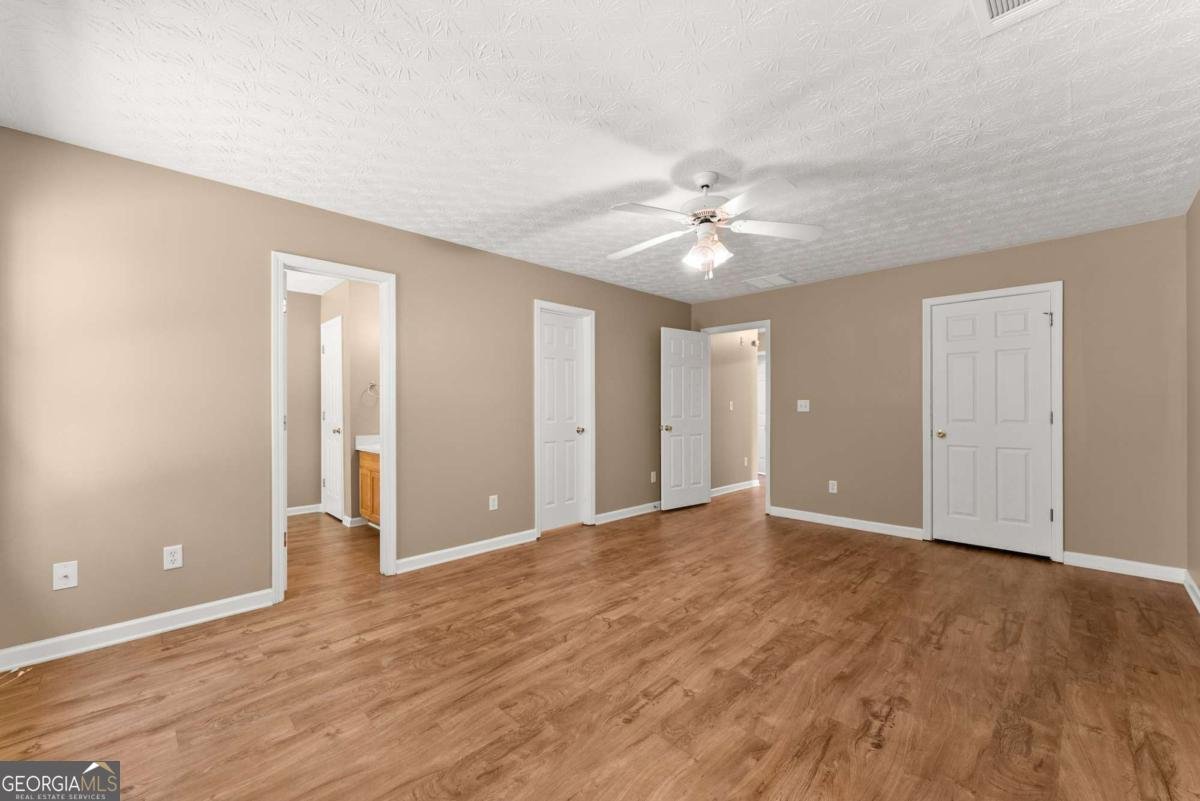 1032 Harbins Pass Drive Dacula - 29