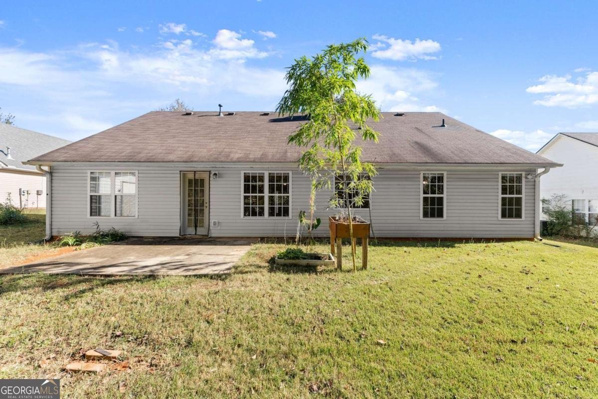 1032 Harbins Pass Drive Dacula - 37