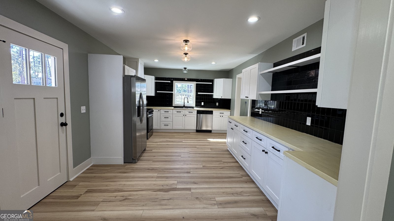 306 Wesley Avenue Lyons - 2