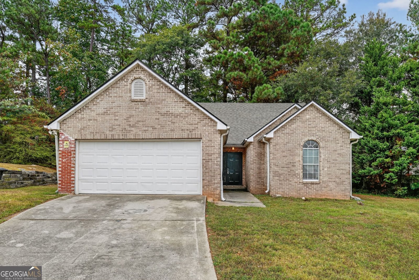 5623 Isleworth Court Atlanta - 1