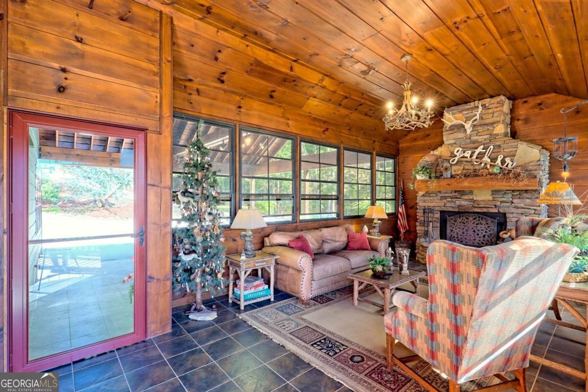 271 Burnt Ridge Road Blairsville - 27