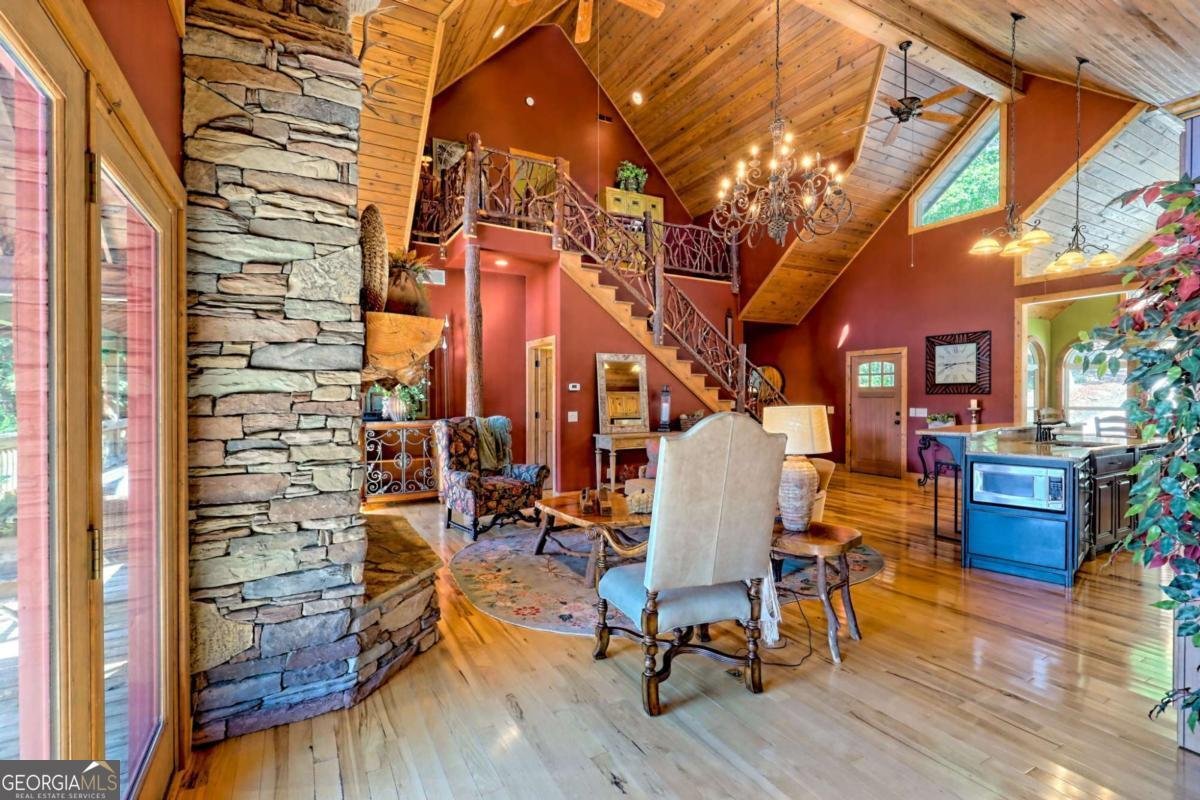 271 Burnt Ridge Road Blairsville - 28