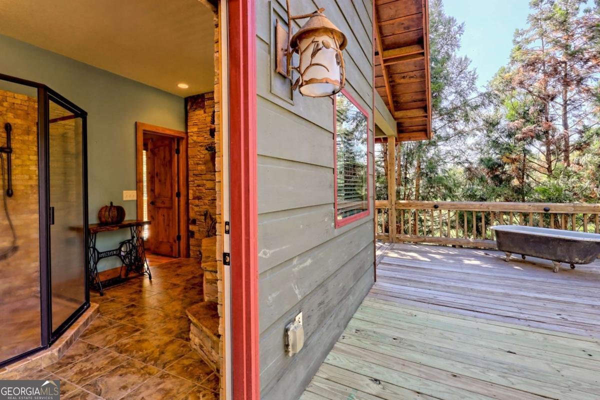 271 Burnt Ridge Road Blairsville - 39