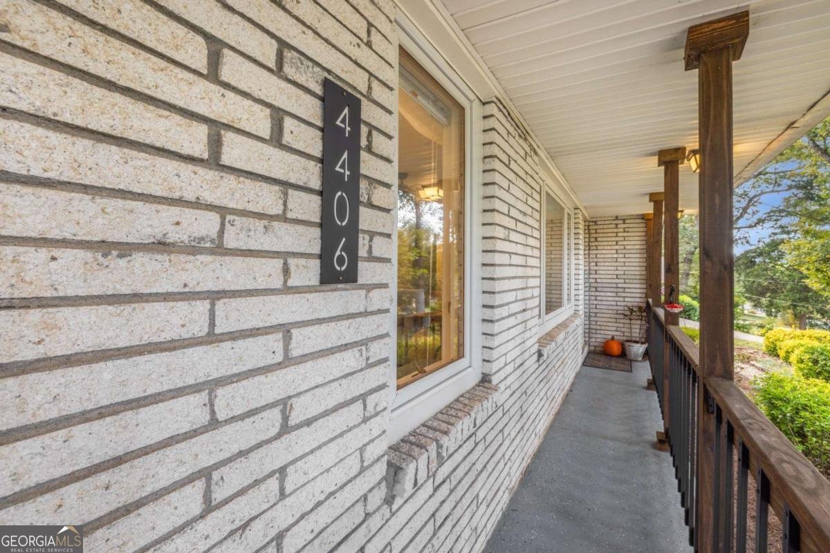 4406 Hale Drive Lilburn - 5