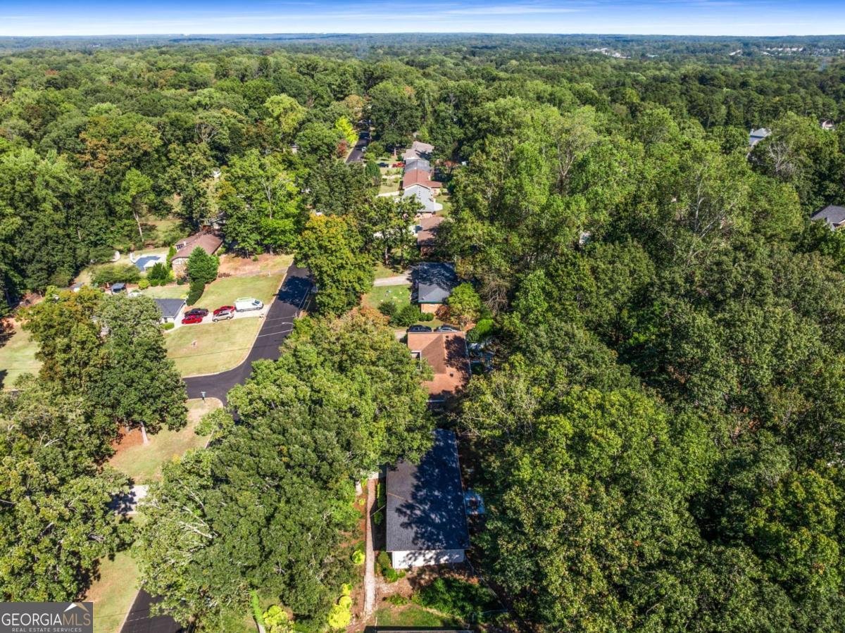 4406 Hale Drive Lilburn - 53