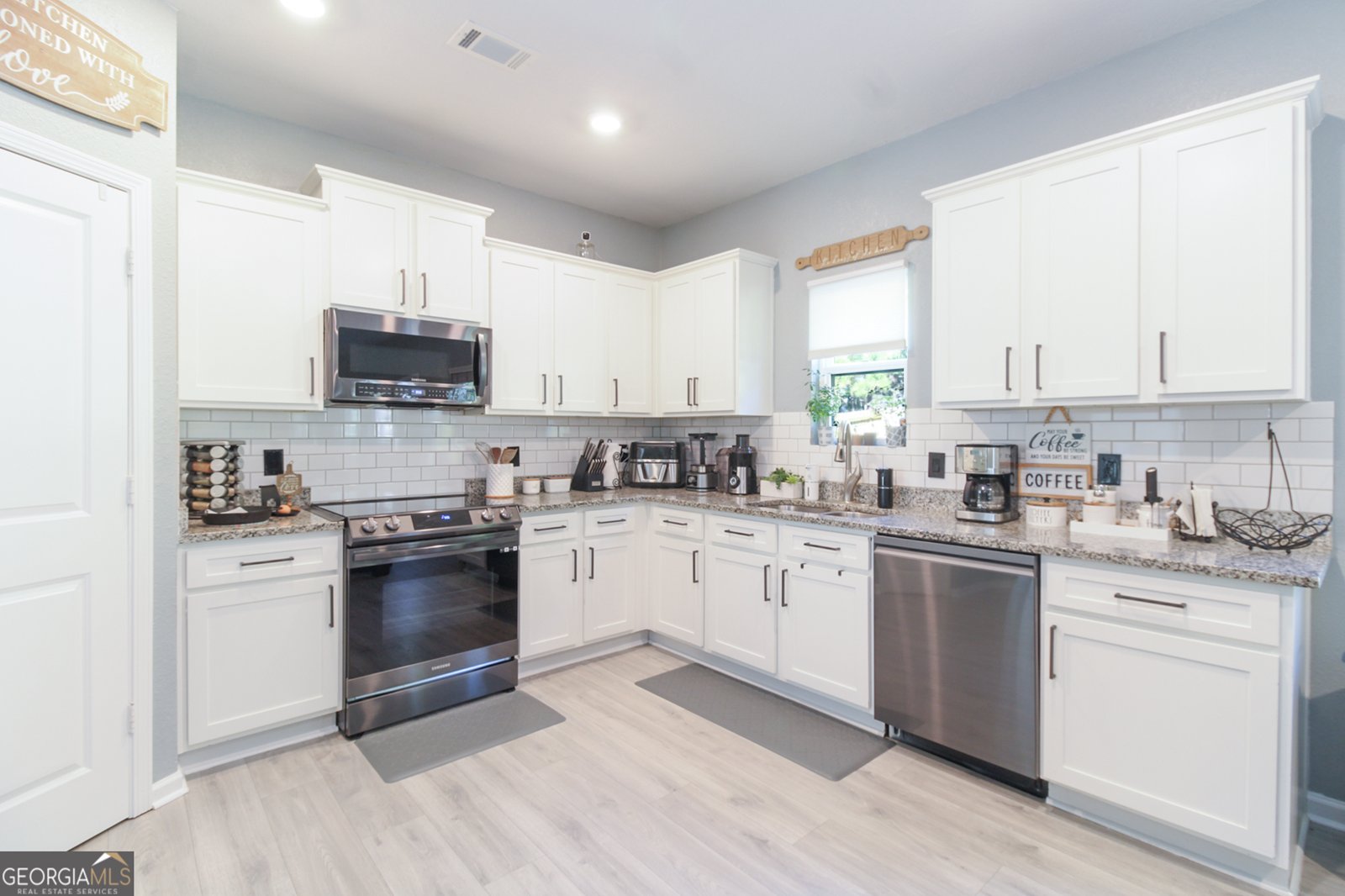 797 Fitzroy Drive Athens - 9