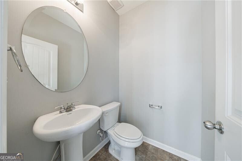 6535 Woodwell Drive Union City - 23