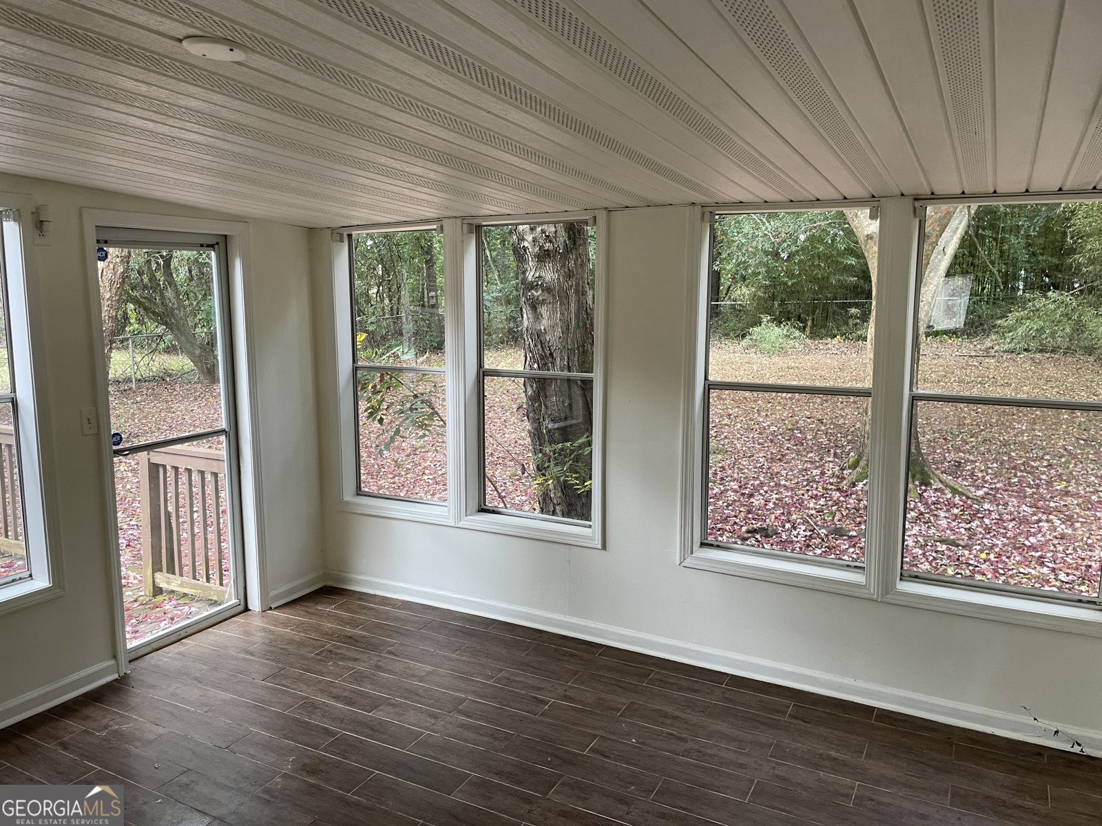 137 Solomon Drive Ellenwood - 21