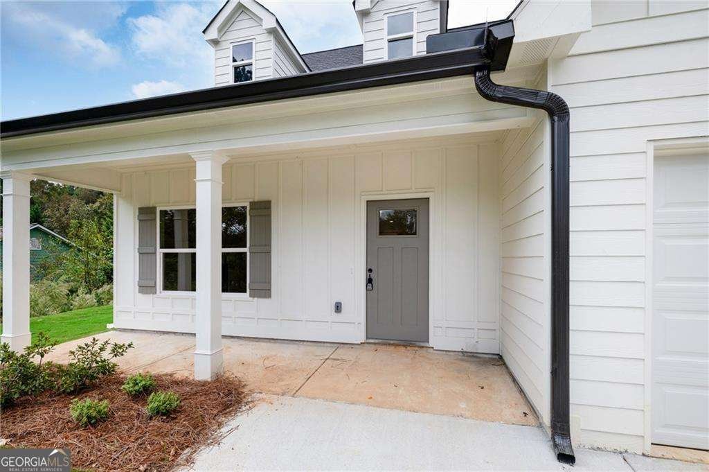 121 Harrison Lane Calhoun - 2