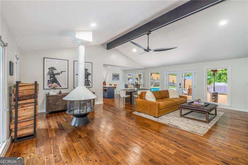 3025 Creek Court Roswell - 5