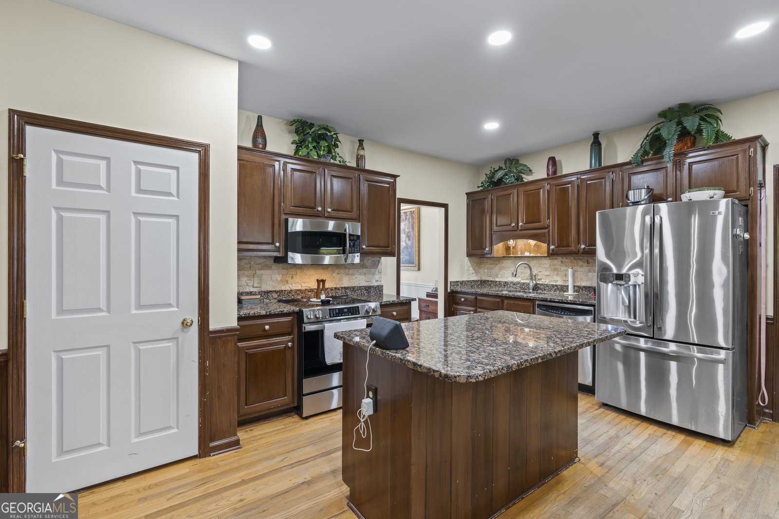 1845 Lisa Springs Drive Snellville - 27