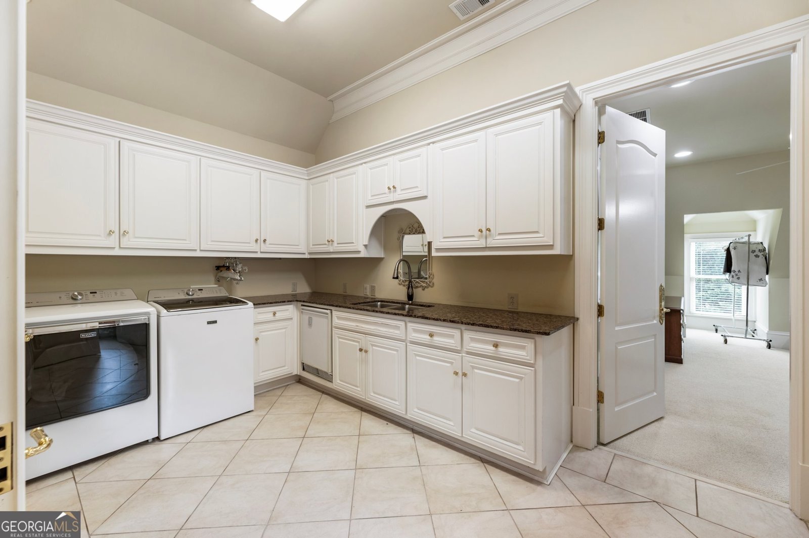 1075 Carnoustie Lane Alpharetta - 1