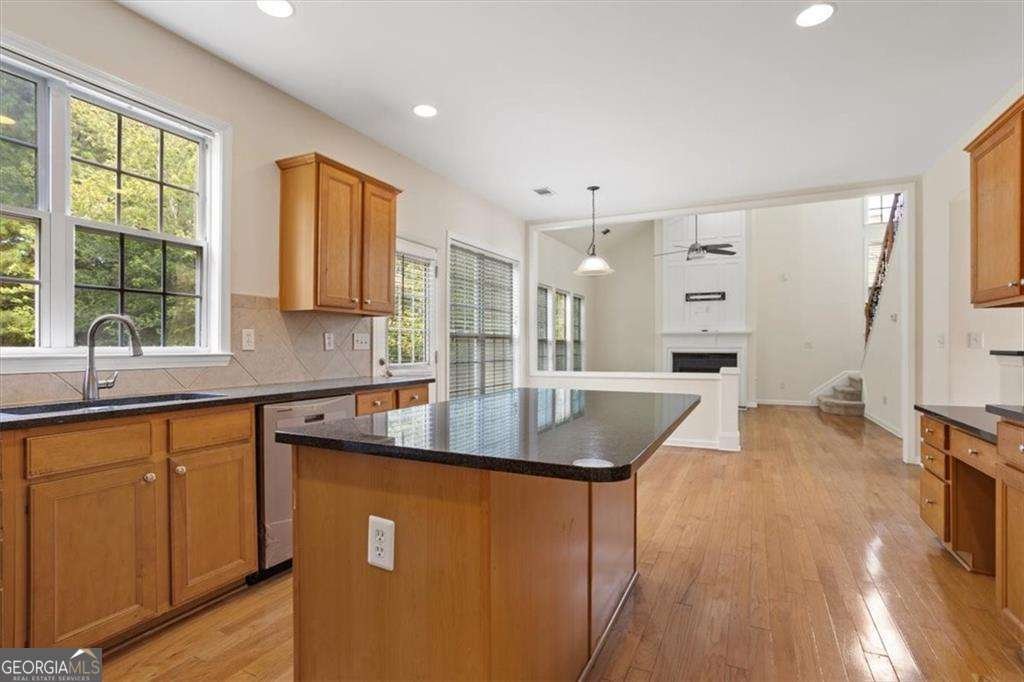 645 Earlham Drive Suwanee - 21