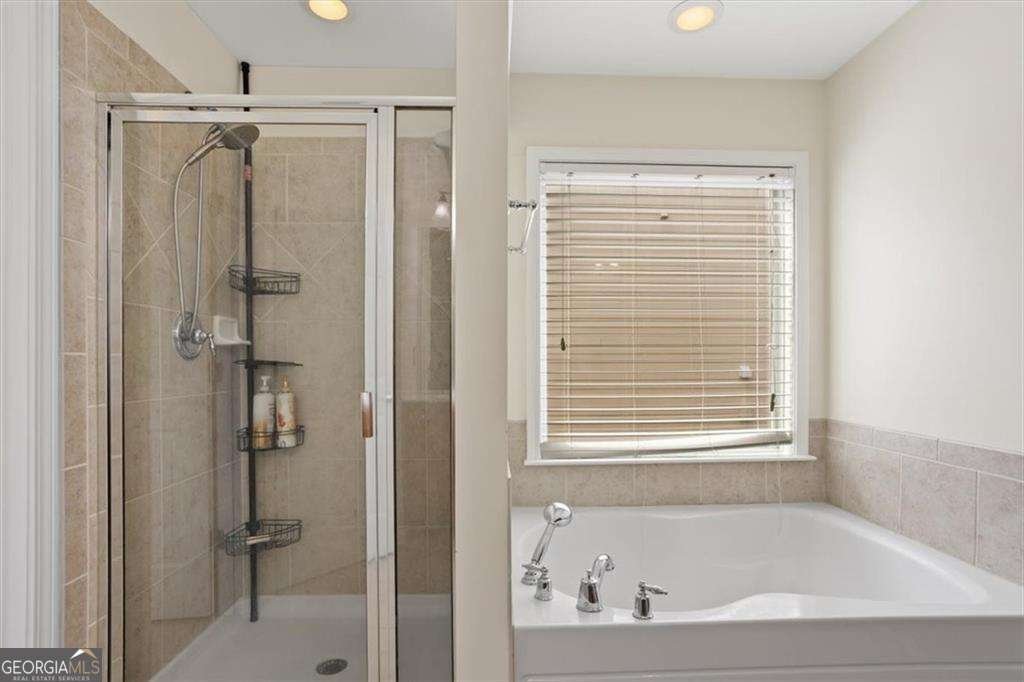 645 Earlham Drive Suwanee - 37