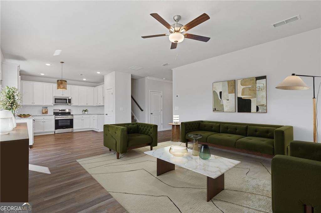 688 Shoals Trail Dallas - 4