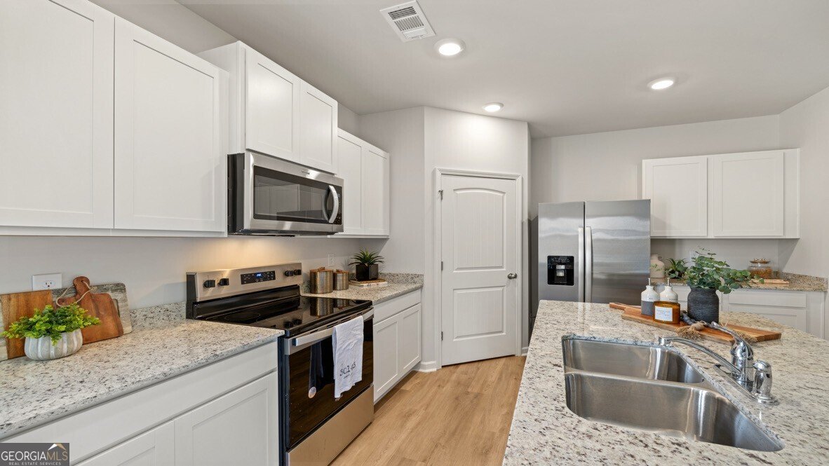 194 Deerberry Drive Jasper - 1