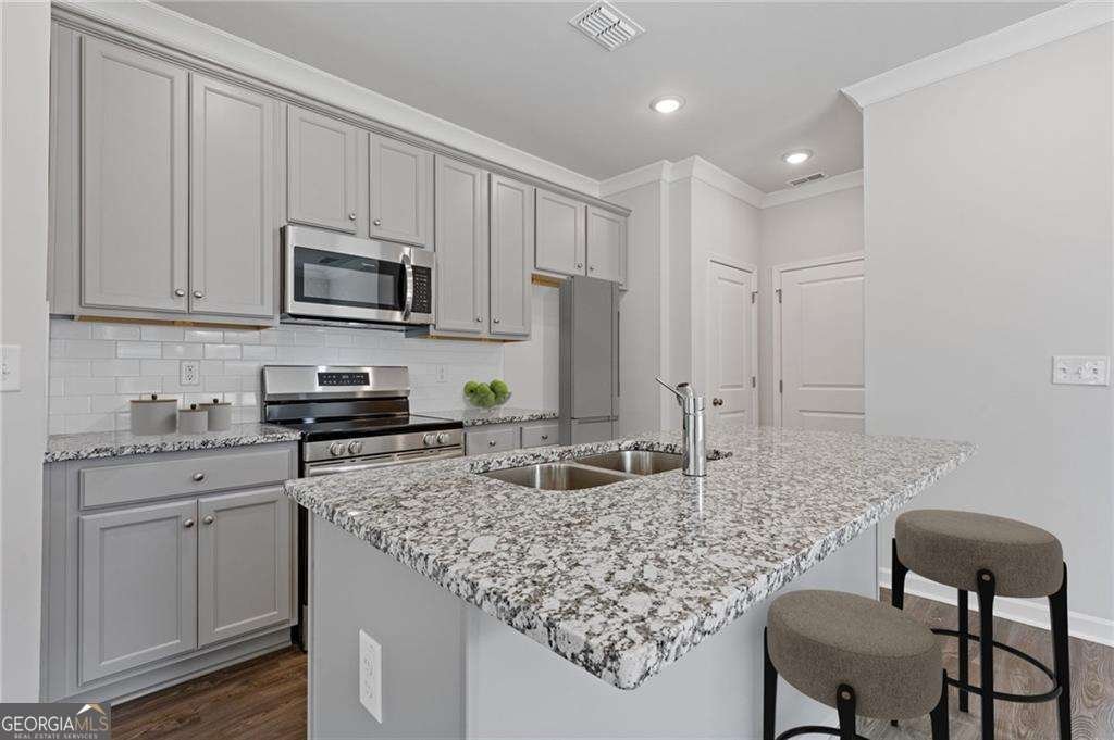693 Shoals Trail Dallas - 3