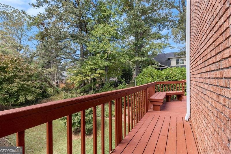 2520 SUMMEROAK Drive Tucker - 36