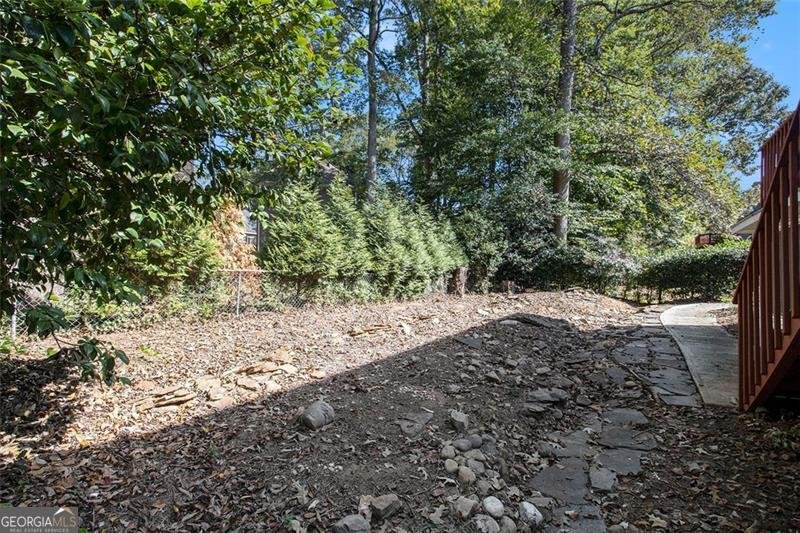 2520 SUMMEROAK Drive Tucker - 37